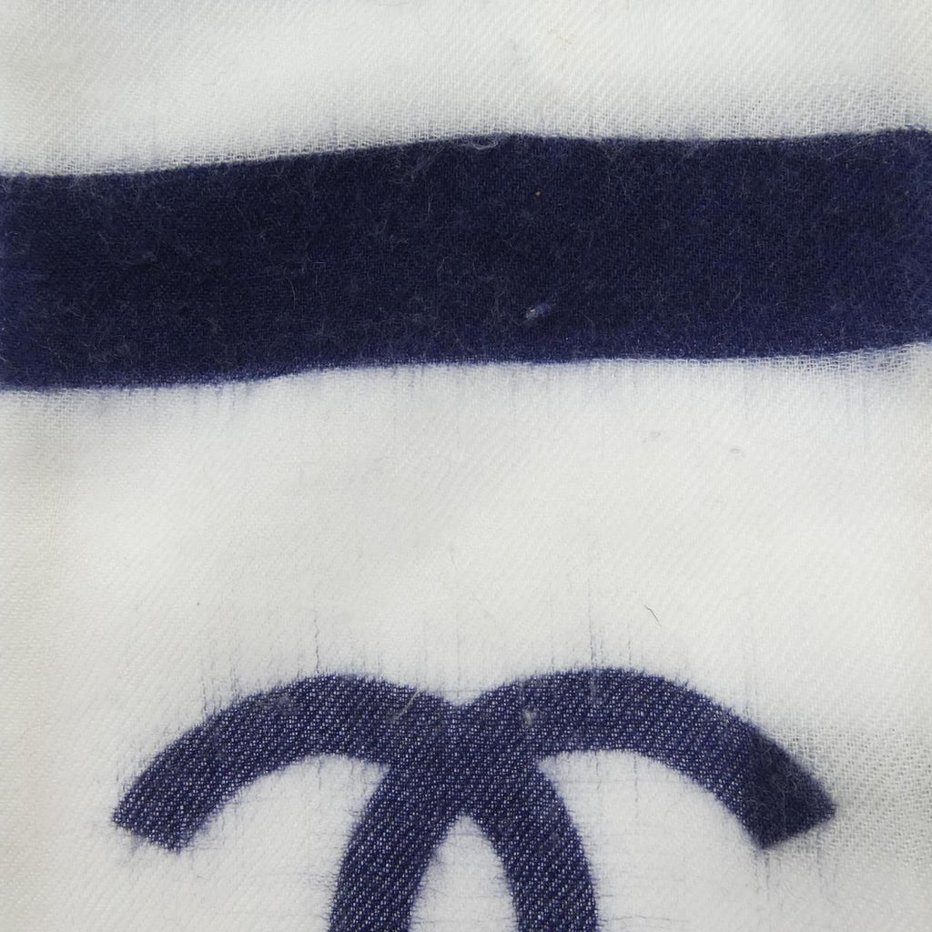 Chanel Scarf White — view 4