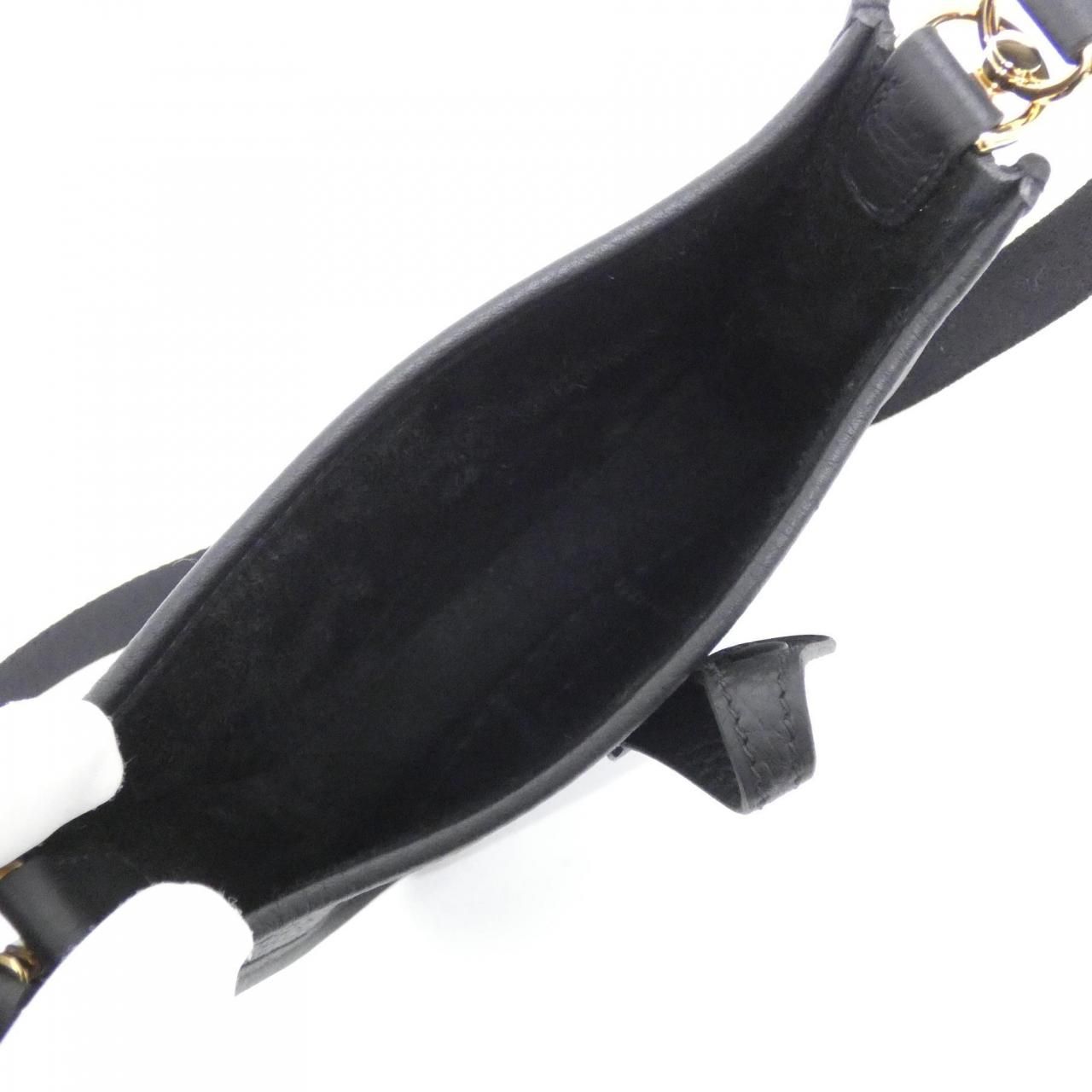 Hermes Evelyne Amazon 16 Shoulder — view 5