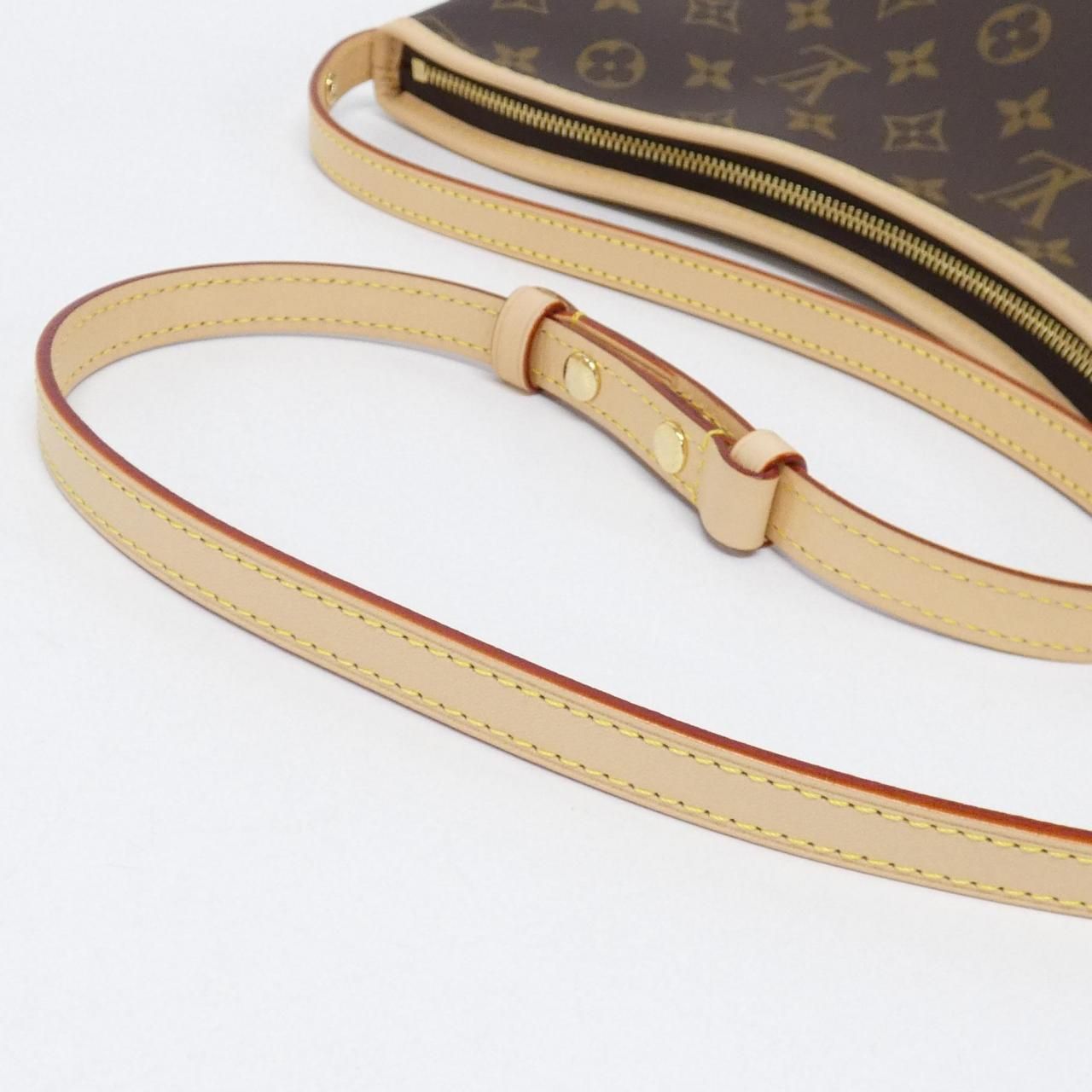 Louis Vuitton Monogram Line Nap Shoulder — view 4