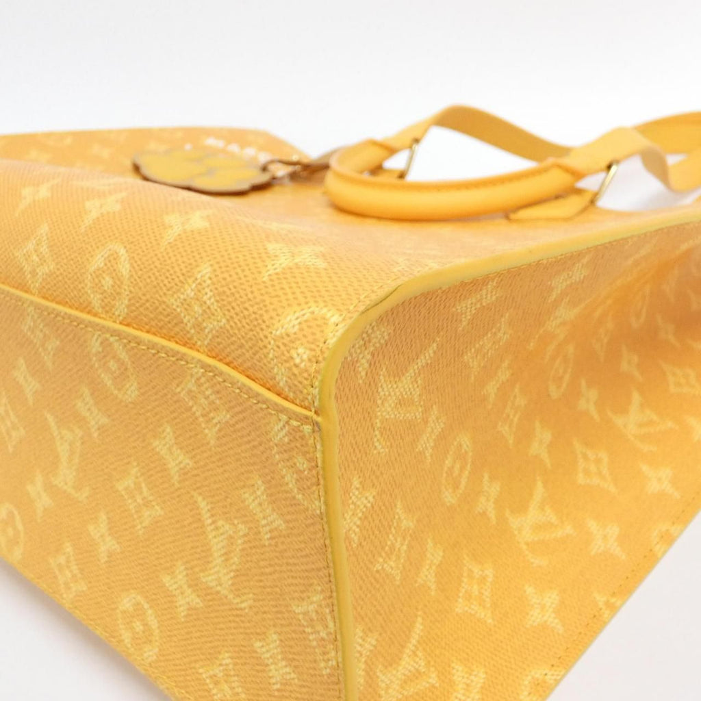 Louis Vuitton Monogram Heritage Sac Plat — view 3