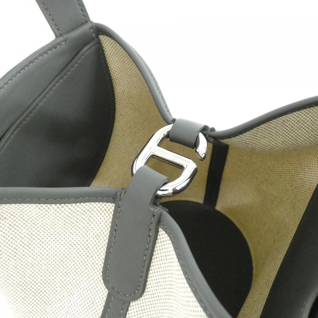 Hermes in the Loop 18 — view 3
