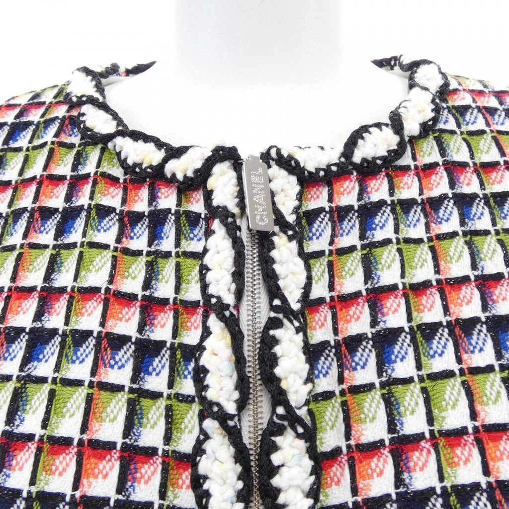 Chanel Collarless Jacket Black — view 6