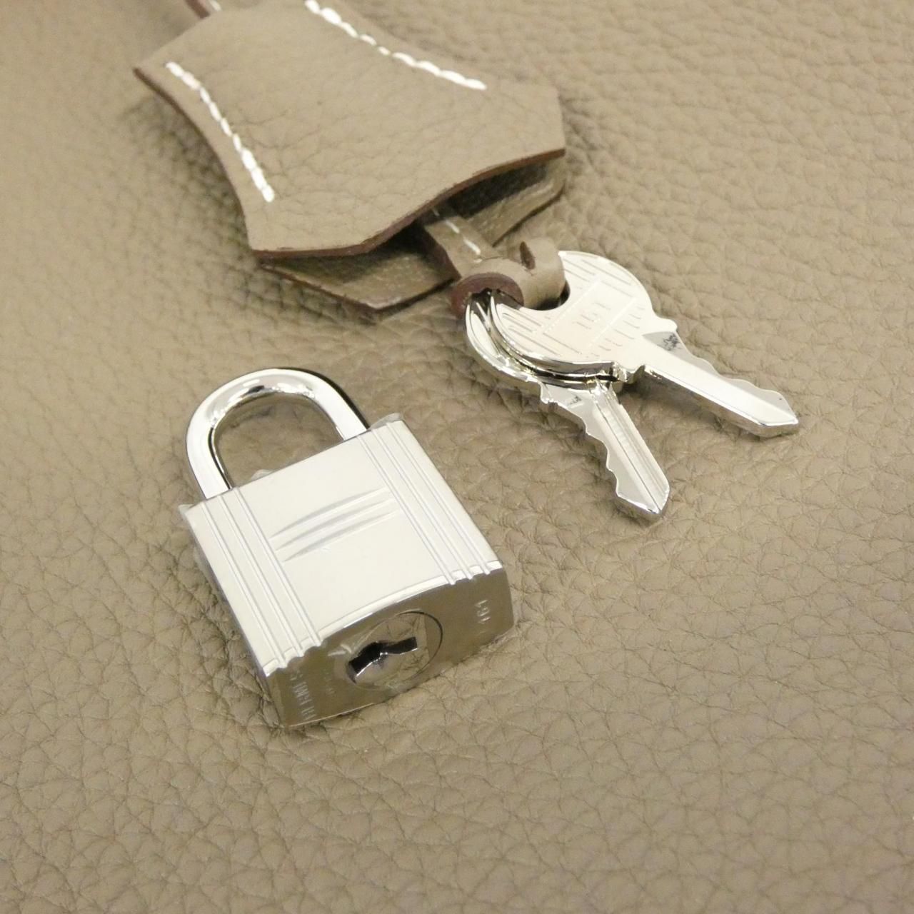 Hermes Birkin 40 — view 4