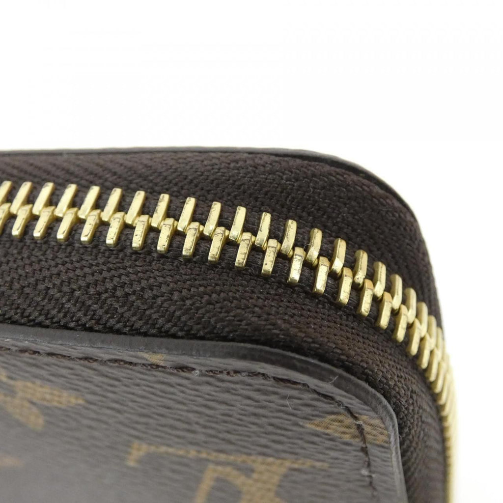 Louis Vuitton Monogram Zippy Wallet — view 4