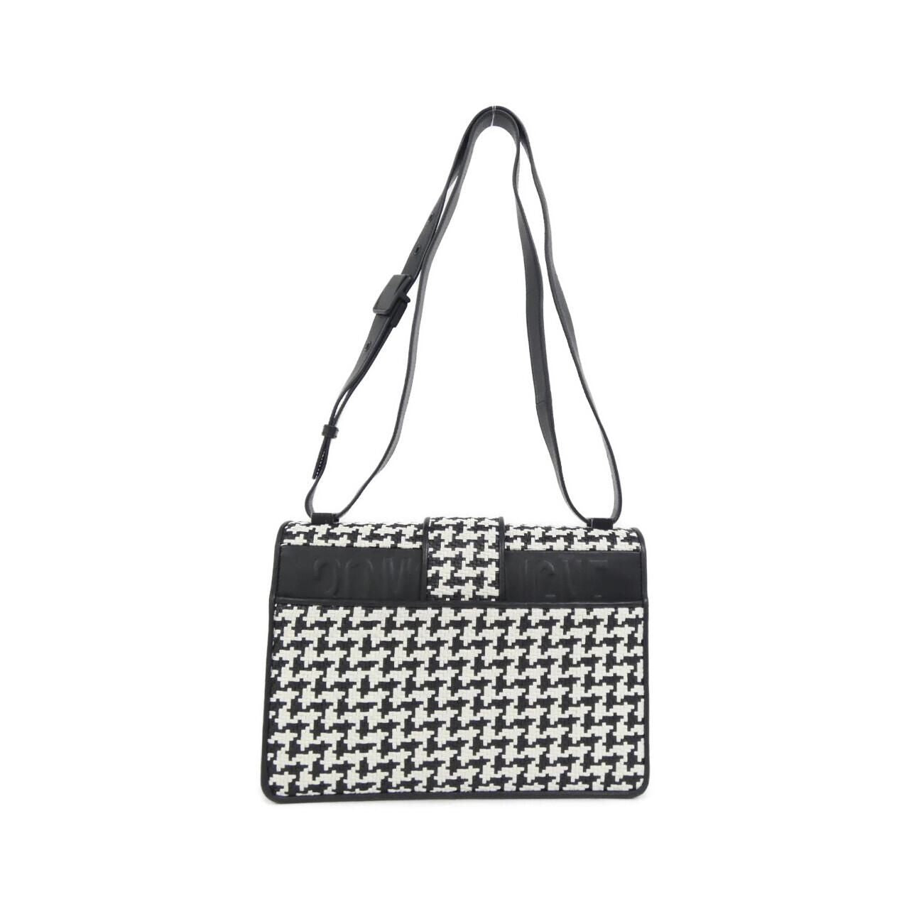Dior 30 Montaigne Shoulder — view 2