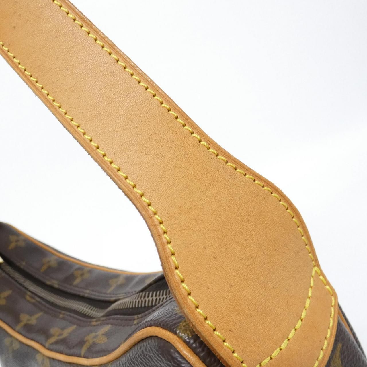Louis Vuitton Monogram Croissant MM Shoulder — view 3