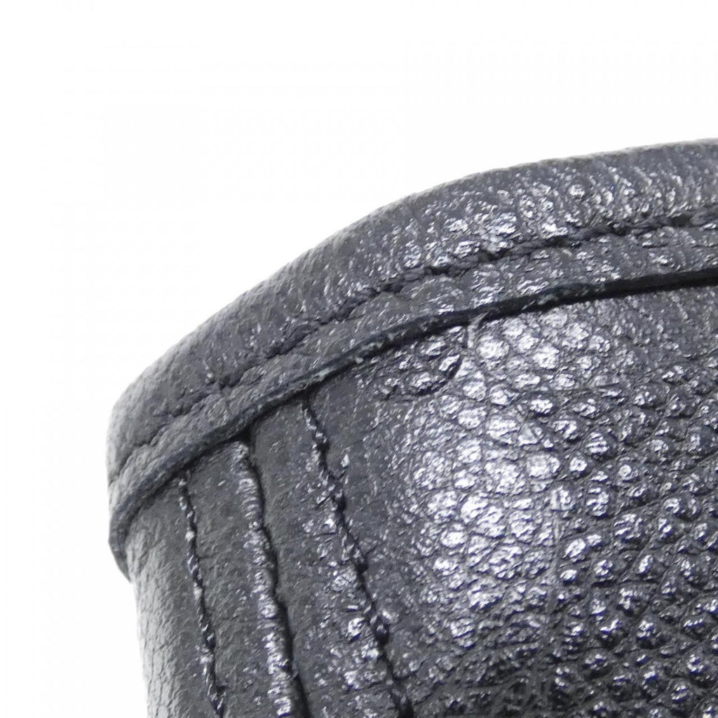 Louis Vuitton Monogram Empreinte Neverfull MM — view 4