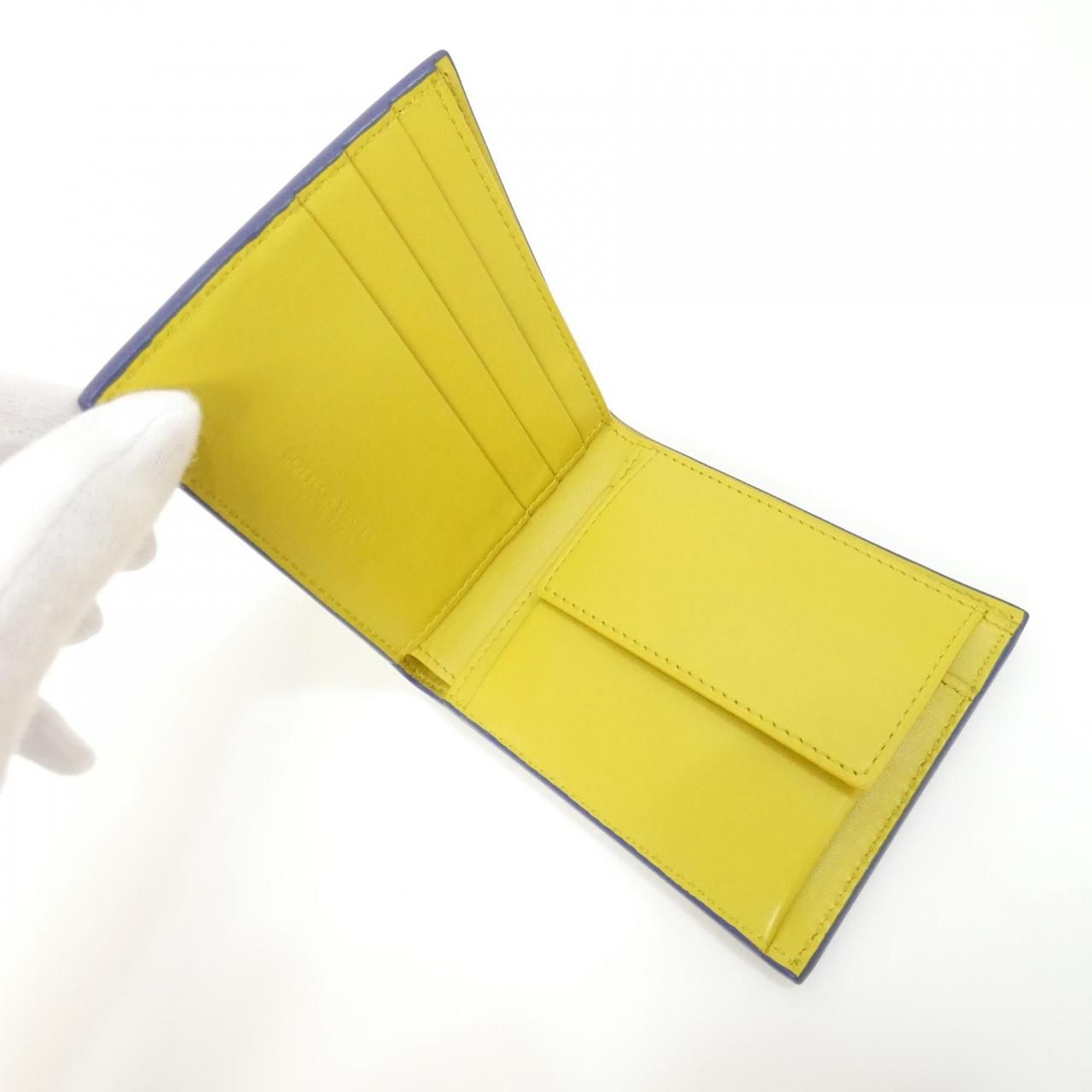 Bottega Veneta Wallet White — view 3