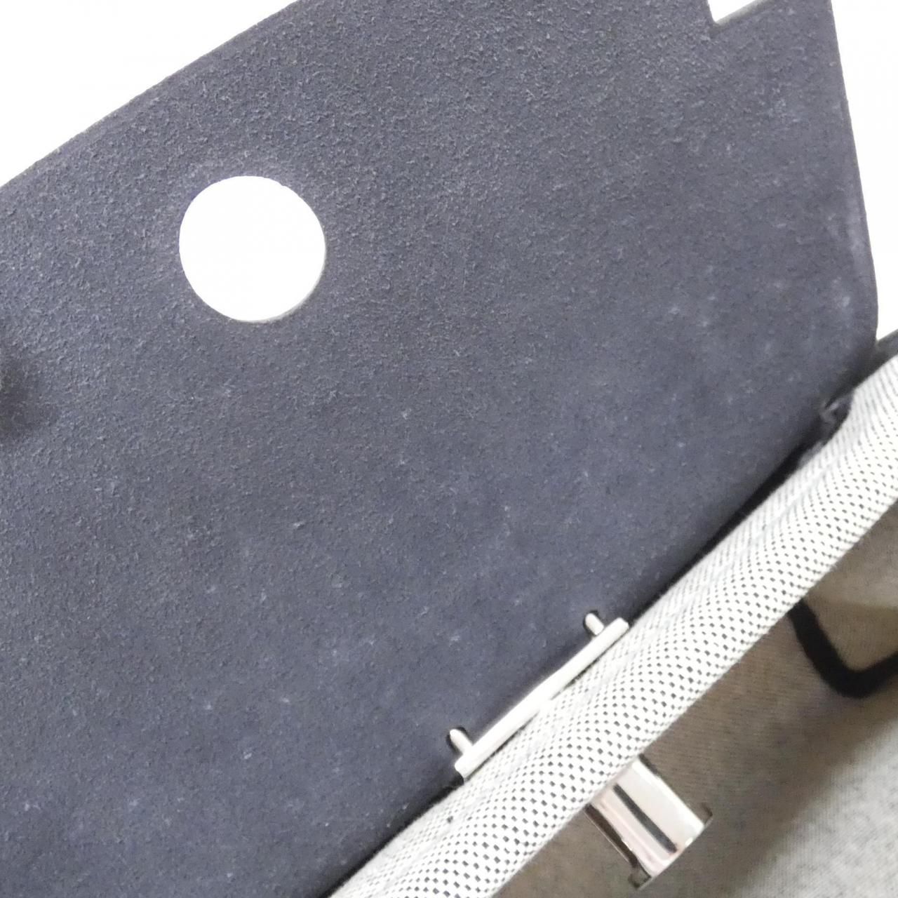 Hermes Herbag Zip 20 Shoulder — view 8