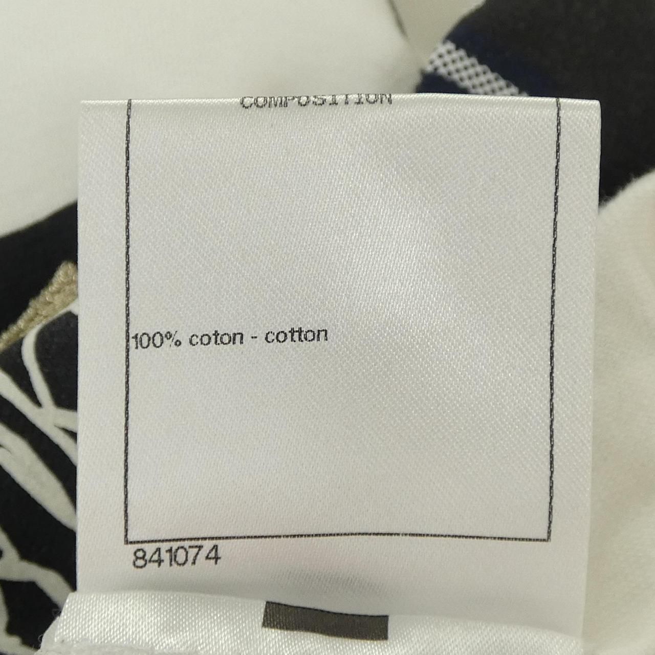 Chanel Look 53 T-Shirt — view 3