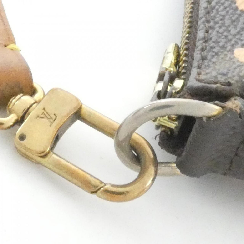 Louis Vuitton Monogram Graffiti Pochette Soirle Pouch — view 6