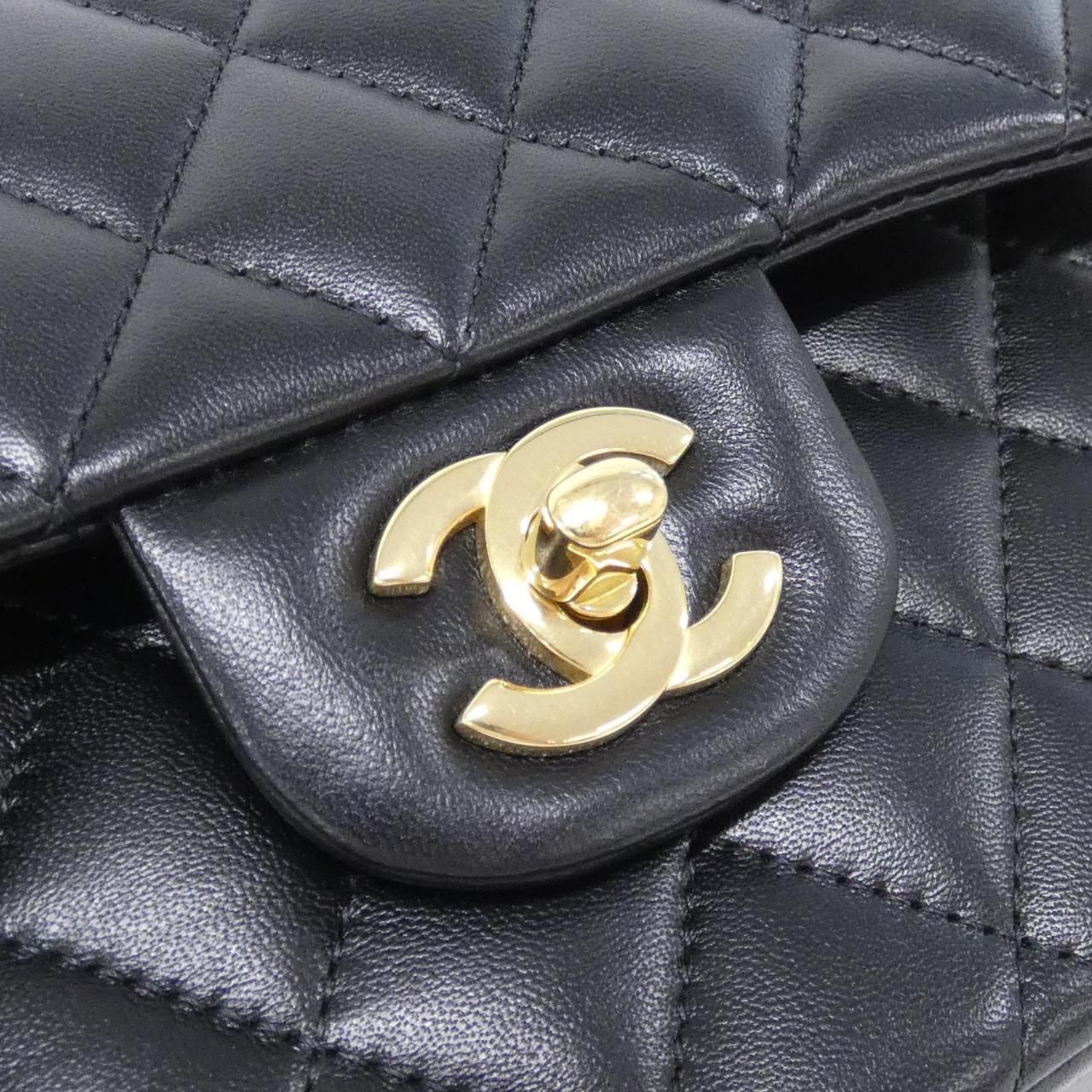 Chanel Shoulder Bag Black — view 5