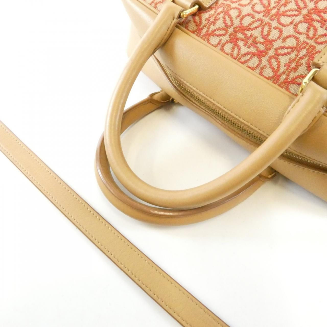 Loewe Amazona 23 — view 6