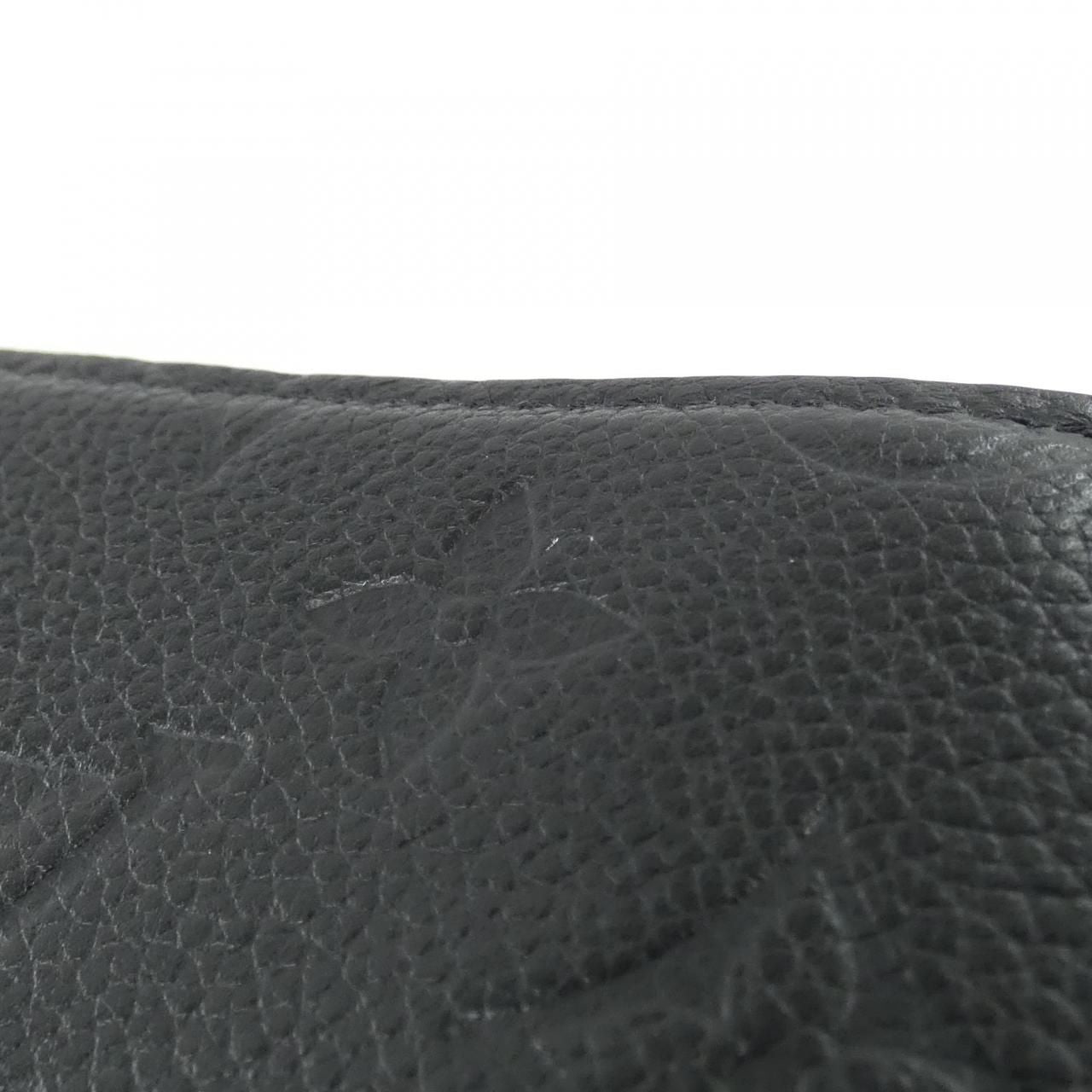Louis Vuitton Monogram Empreinte Portefeuille Metis Compact Wallet — view 4