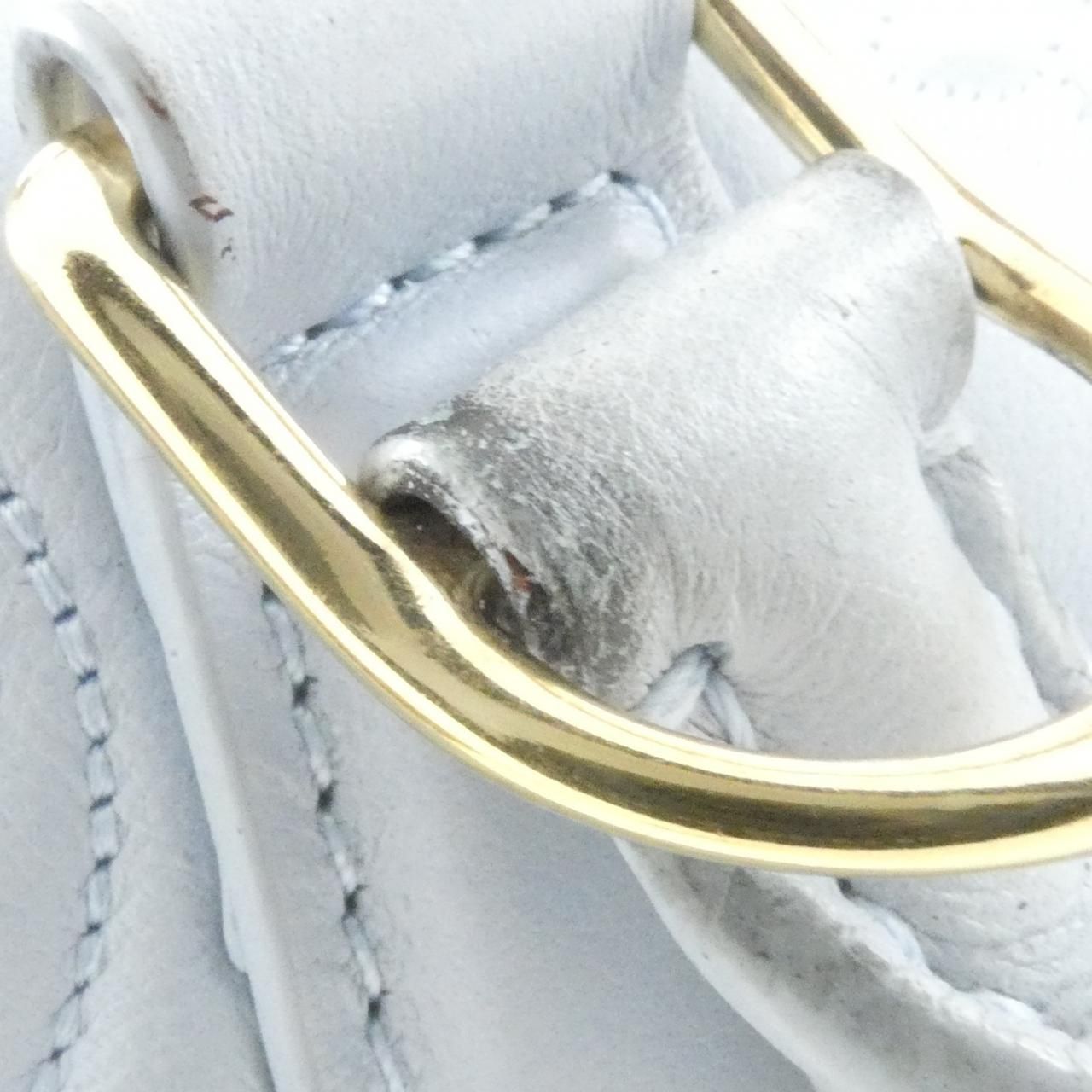 Louis Vuitton Bubble Glam Alma Soft BB — view 7