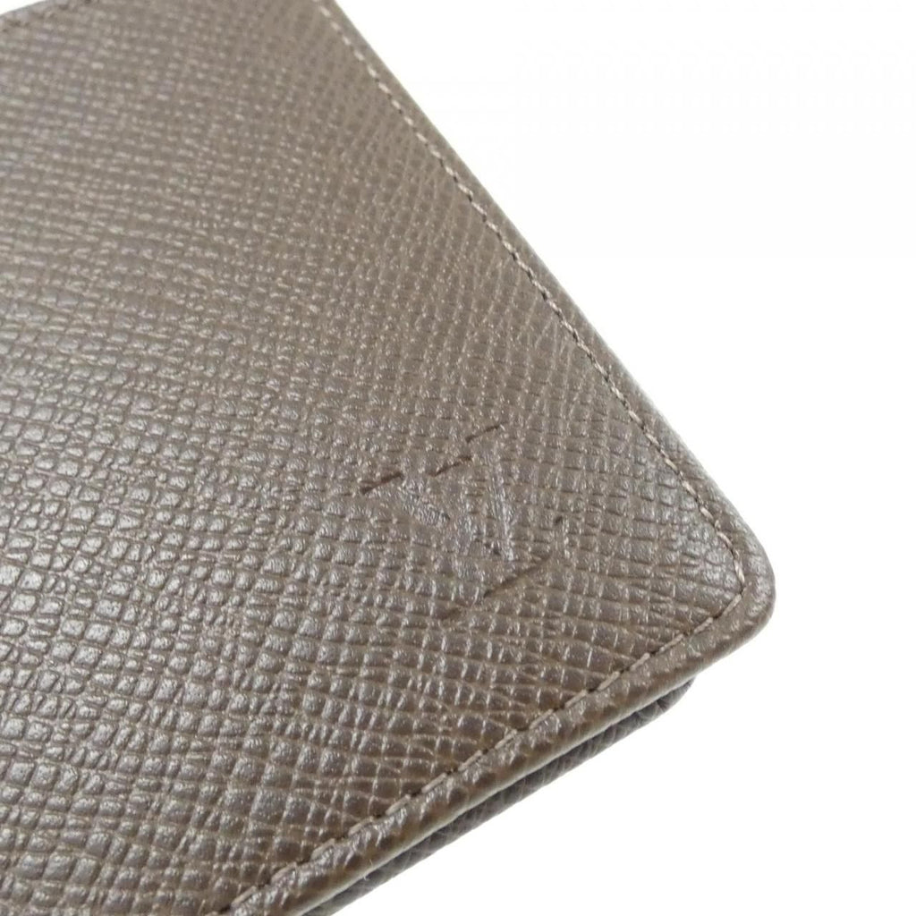 Louis Vuitton Taiga Porte Vier 3 Vole Billfold Wallet — view 3