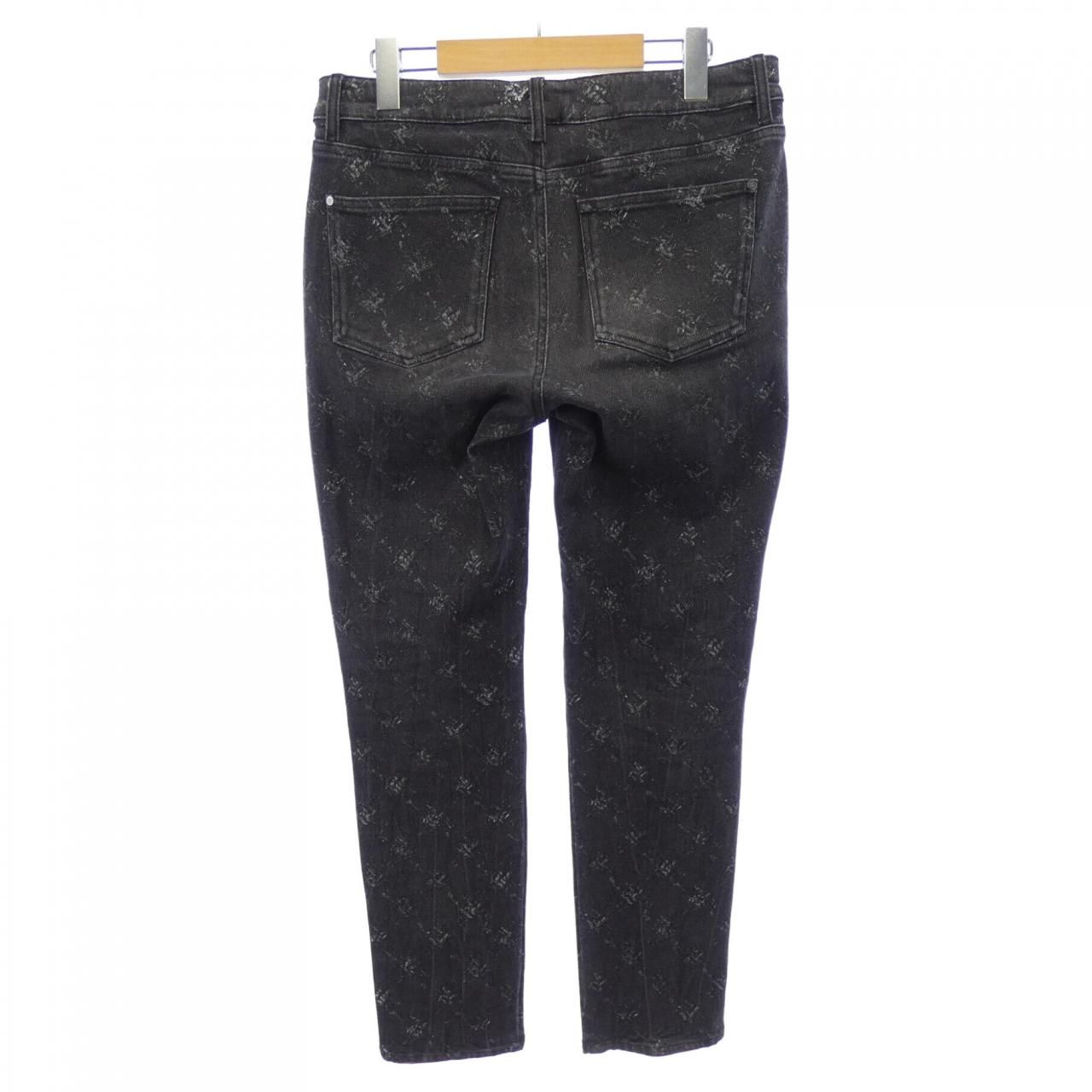 Chanel Jeans — view 2