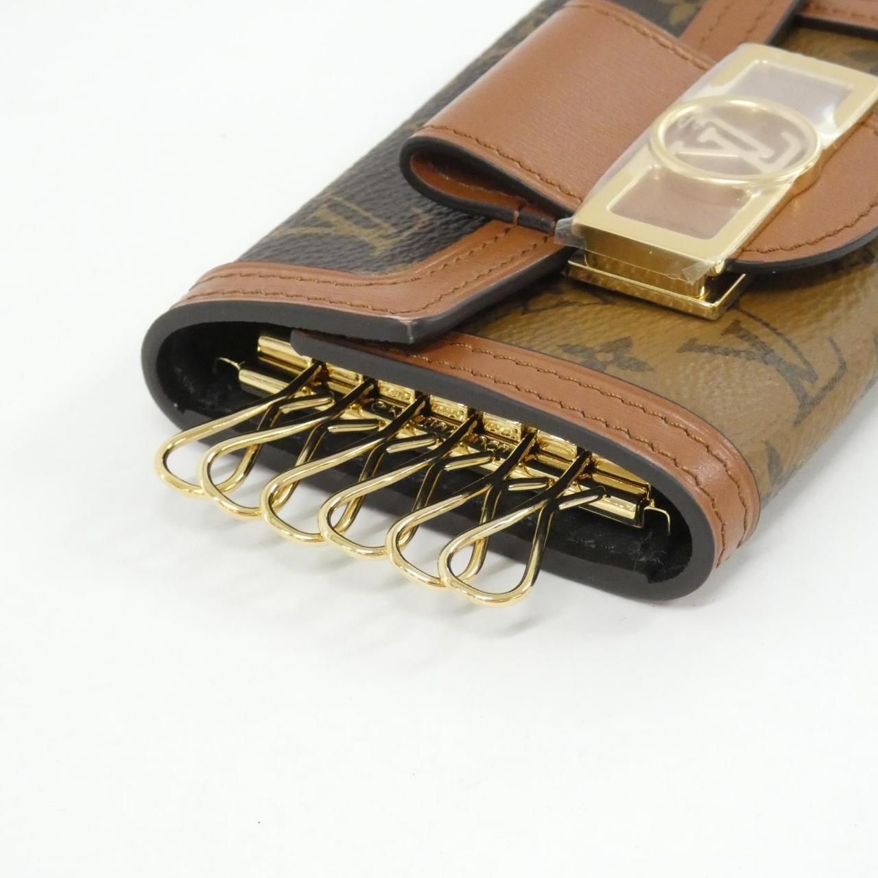 Louis Vuitton Monogram Key Case Multicles Key Holder — view 2