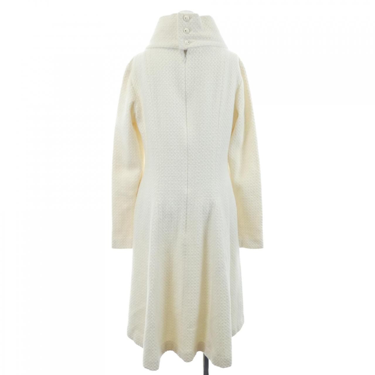 Chanel Vintage Dress Beige — view 2