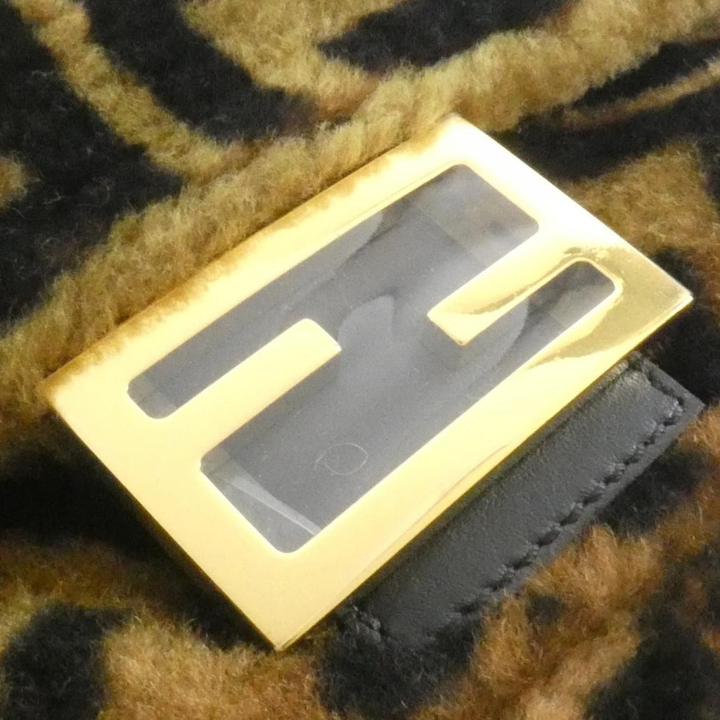 Fendi Baguette Shoulder — view 4