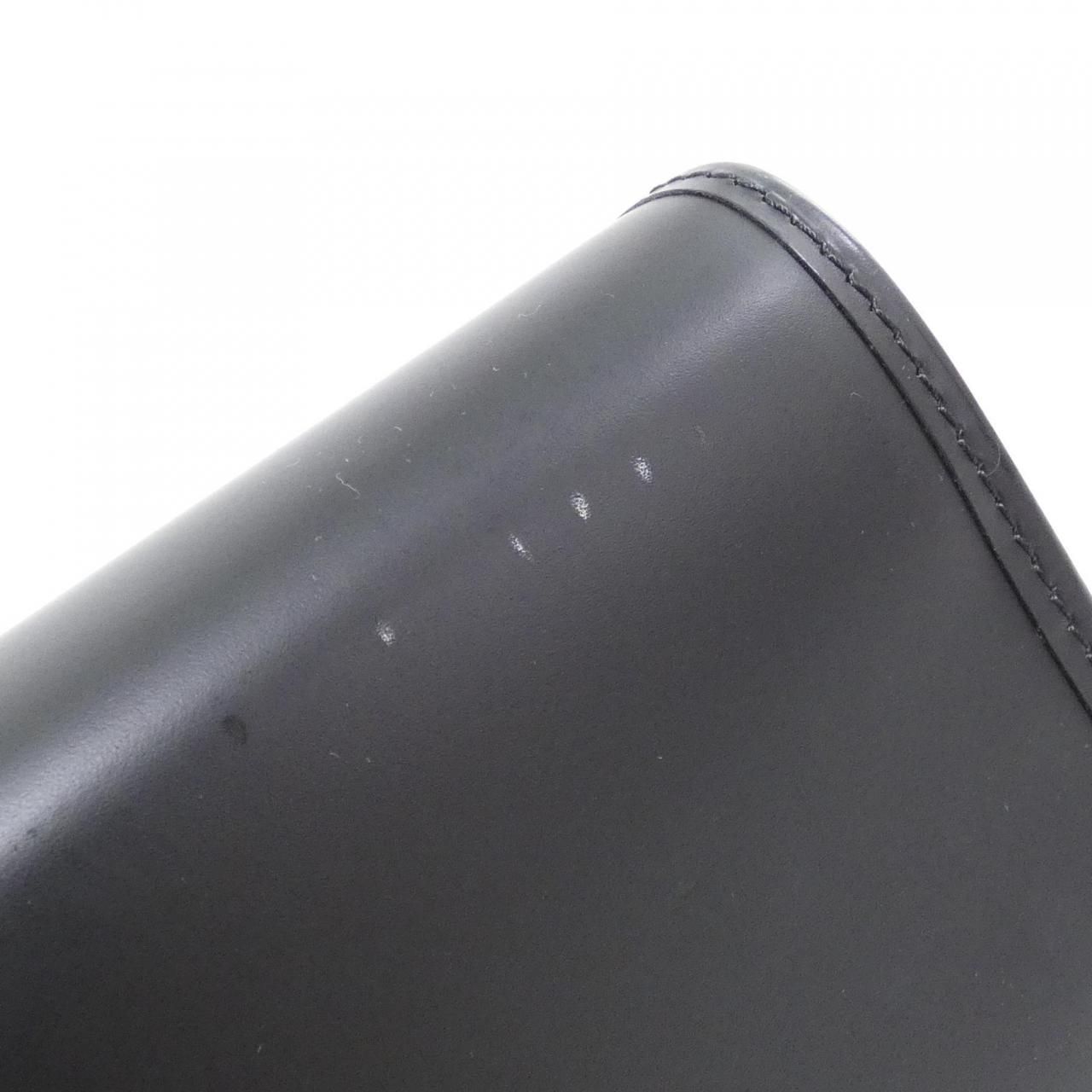 Louis Vuitton Epi Madeleine PM Shoulder — view 3