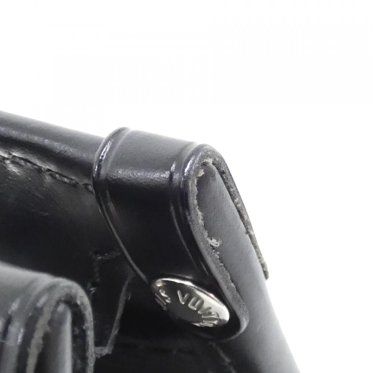 Louis Vuitton Epi Madeleine PM Shoulder — view 5