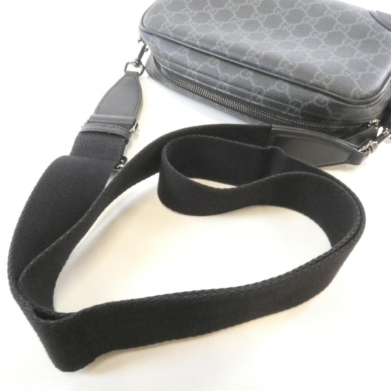 Gucci GG Emblem Shoulder — view 4