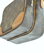 Louis Vuitton Shoulder — view 7