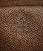 Louis Vuitton Shoulder — view 5