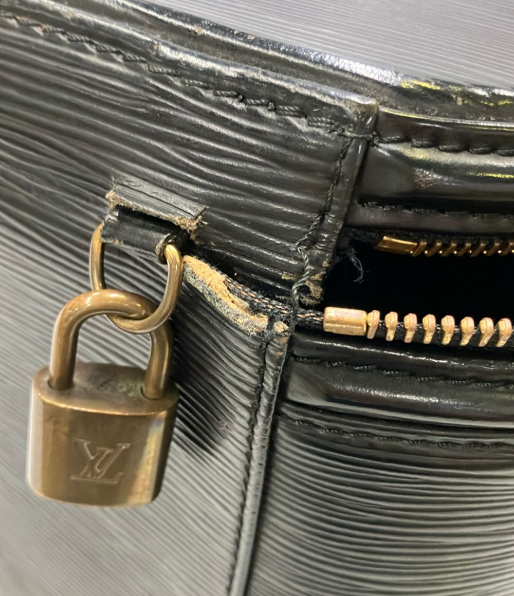 Louis Vuitton Handbag Vanity Bag Cannes — view 7
