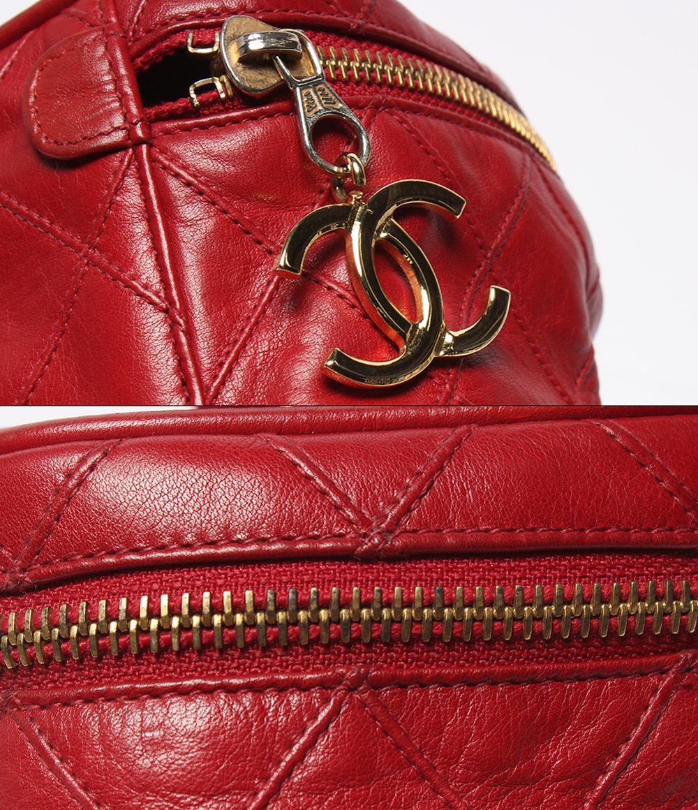 Chanel 2-Way Chain Shoulder Bag Crossbody Vanity Gold — view 6