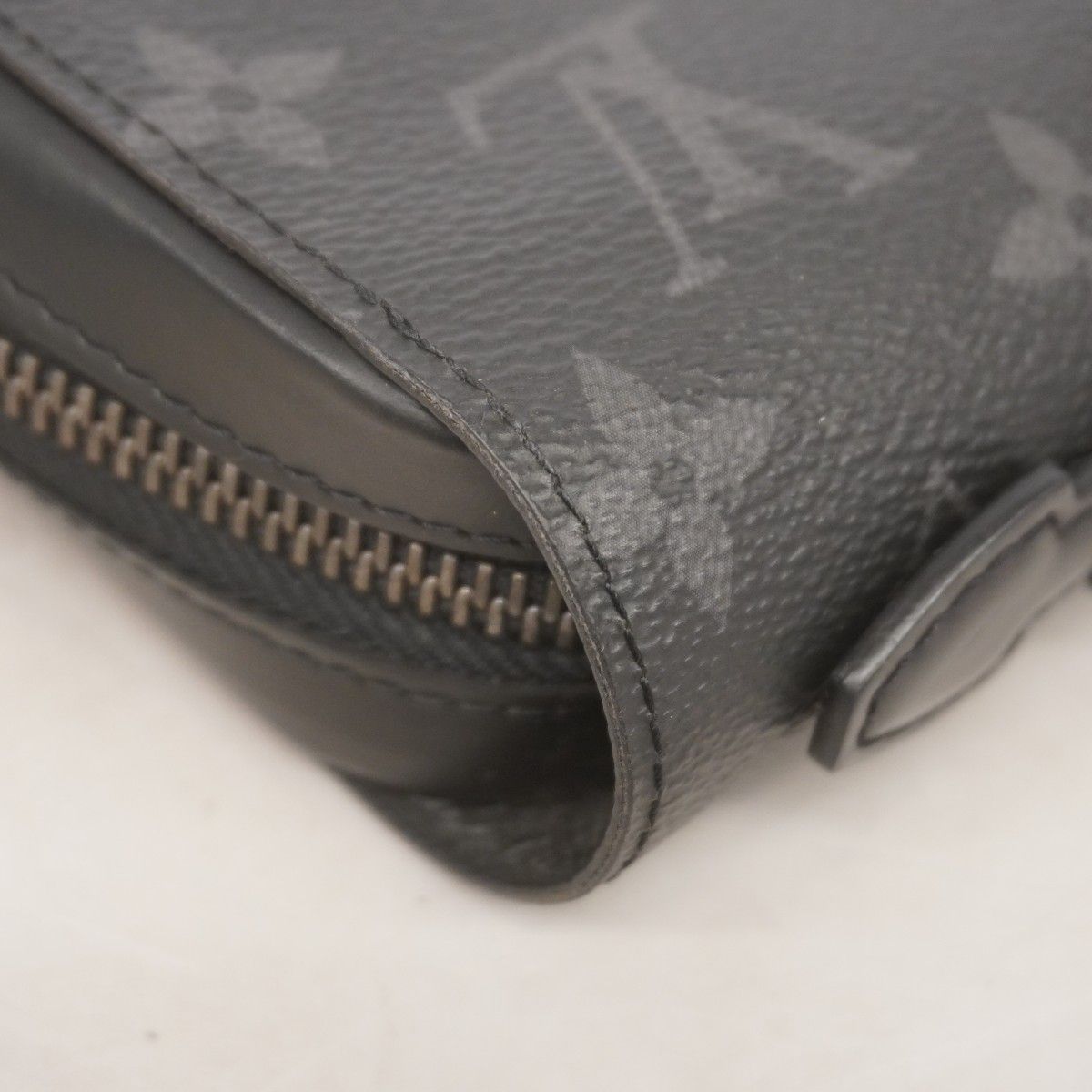 Louis Vuitton Wallet Monogram Eclipse Zippy XL Black — view 6