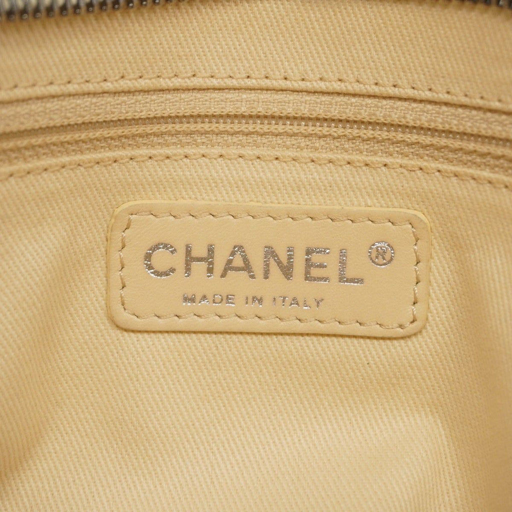 Chanel Shoulder Bag Leather Ivory Silver — view 5