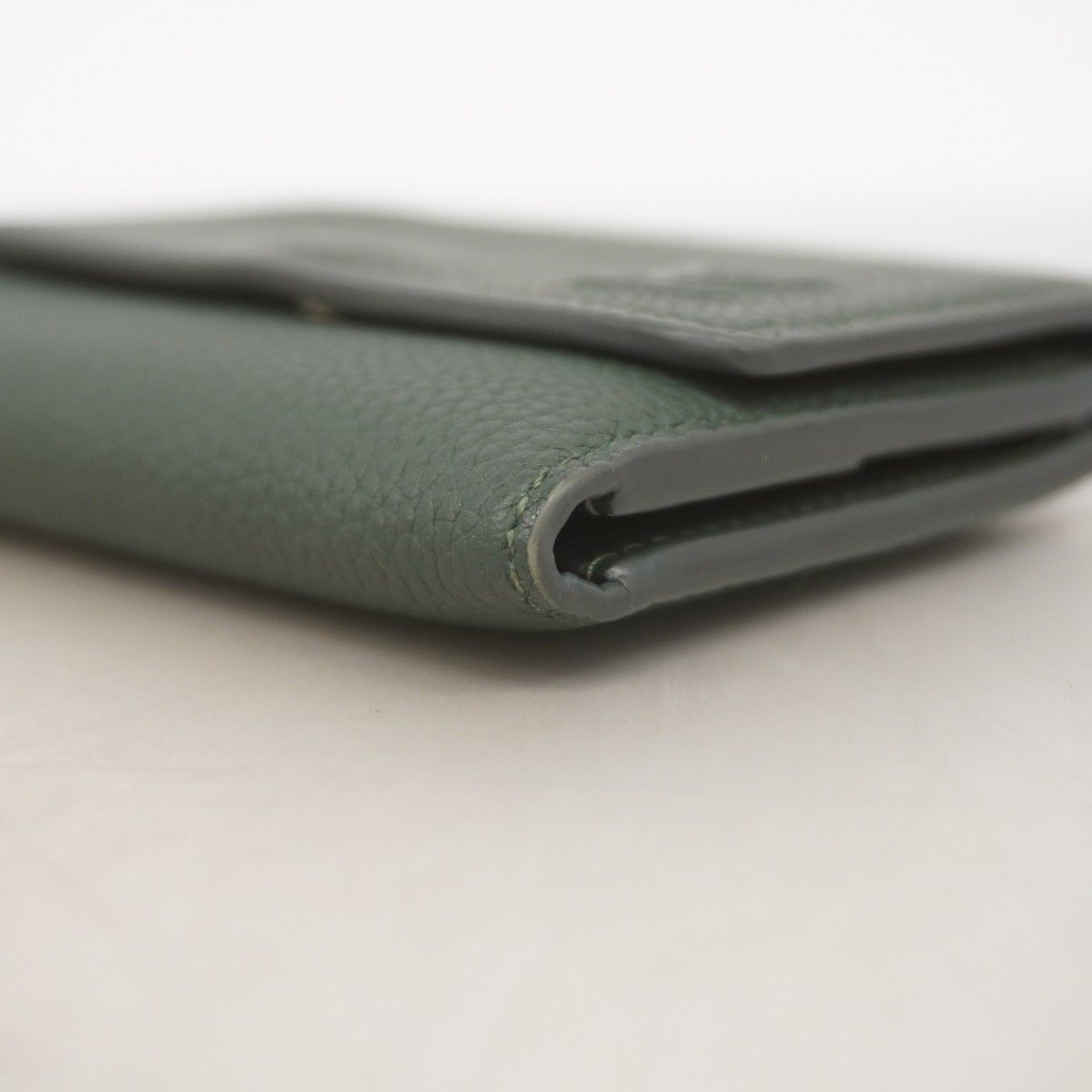 Louis Vuitton Trifold Wallet Aerogram Victor Forest Green — view 6