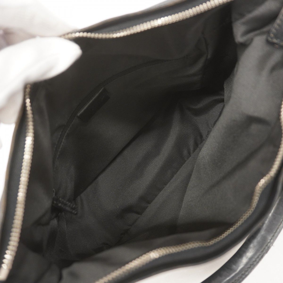 Gucci Shoulder Bag GG Canvas 001 Black Silver — view 4
