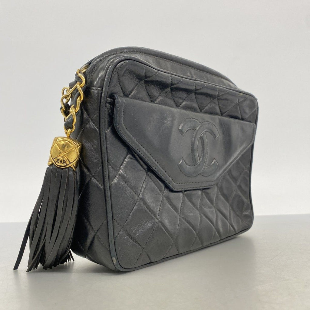 Chanel Shoulder Bag Quilted Lambskin Black Gold — view 2