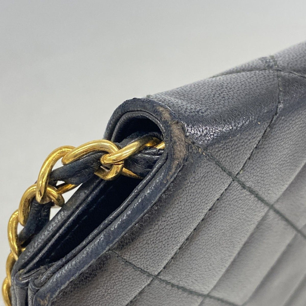 Chanel Shoulder Bag Quilted Lambskin Black Gold — view 7