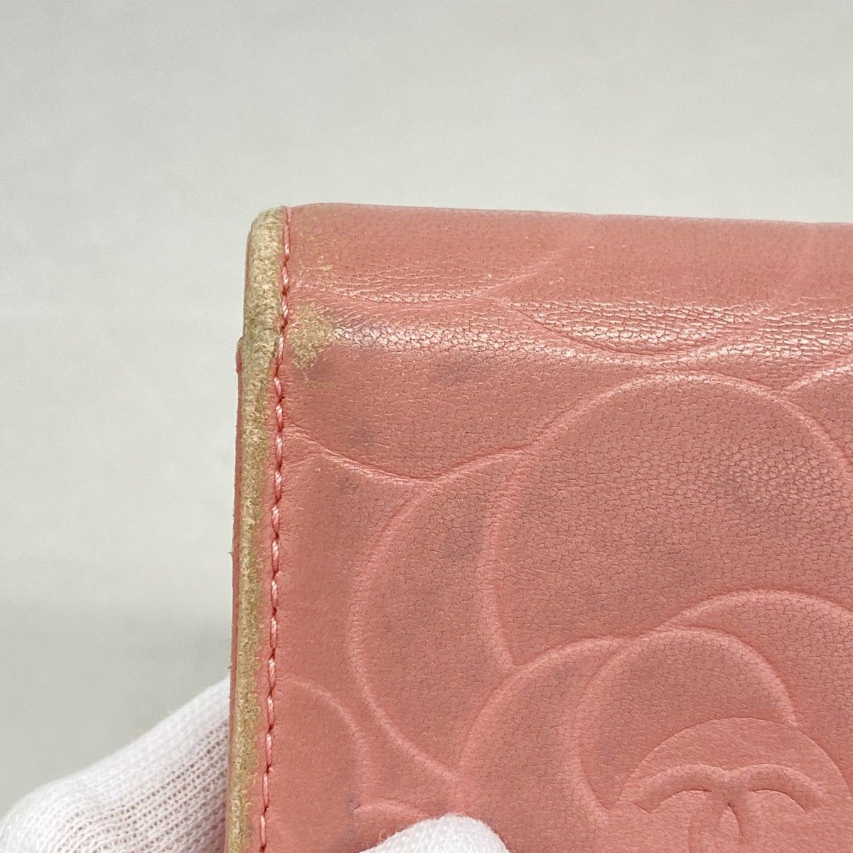 Chanel Card Case Camellia Lambskin Pink Silver — view 7