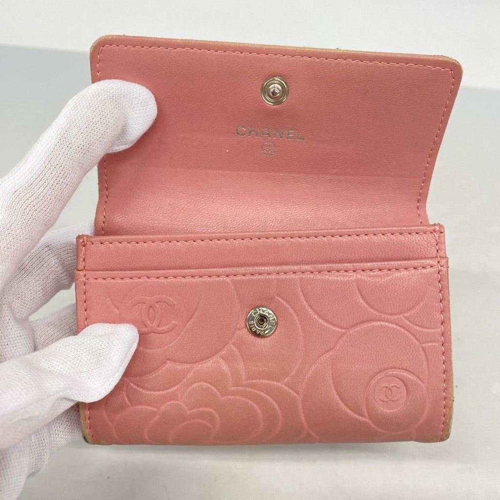Chanel Card Case Camellia Lambskin Pink Silver — view 8