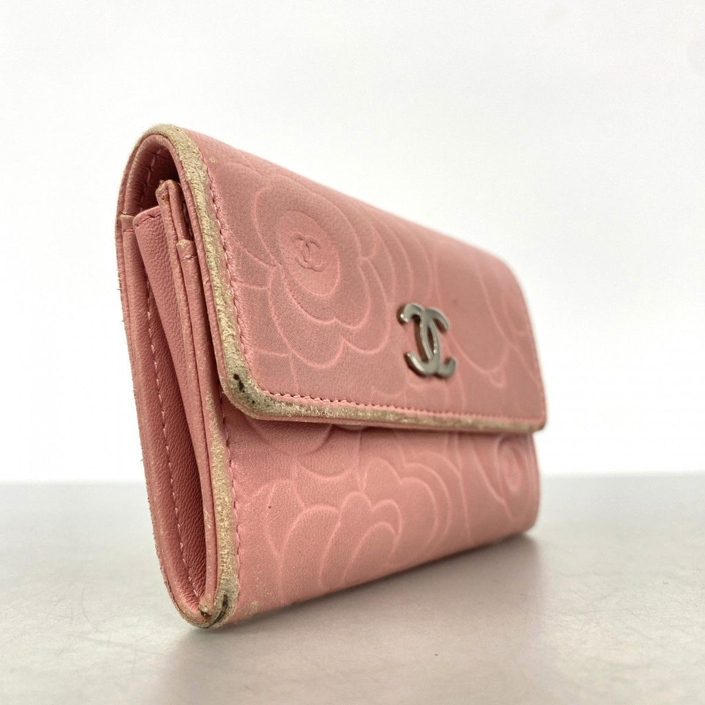 Chanel Card Case Camellia Lambskin Pink Silver — view 2