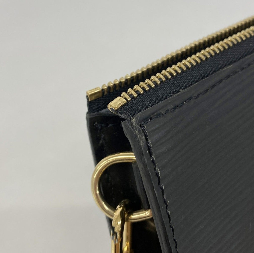 Louis Vuitton Pouch Epi Pochette Soir Noir — view 7