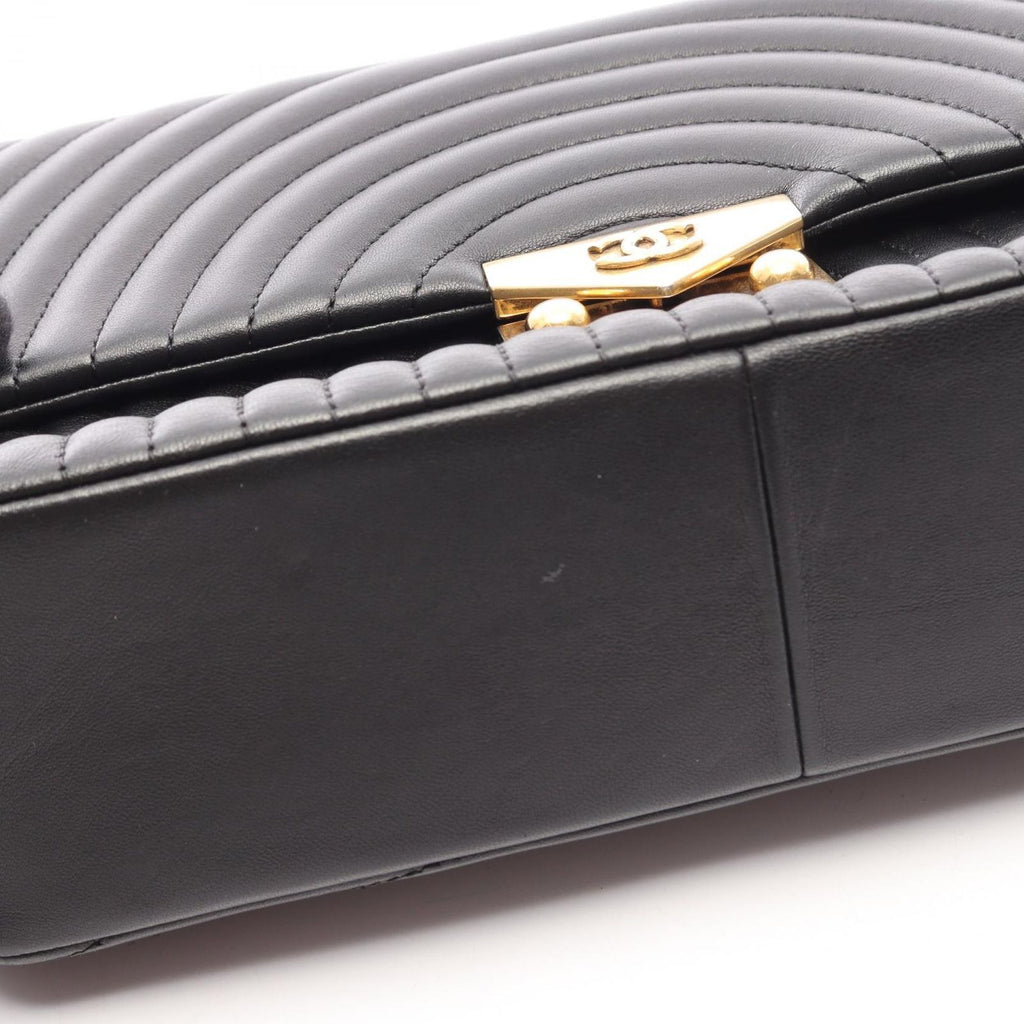 Chanel Shoulder Bag Pakoda Flap — view 7