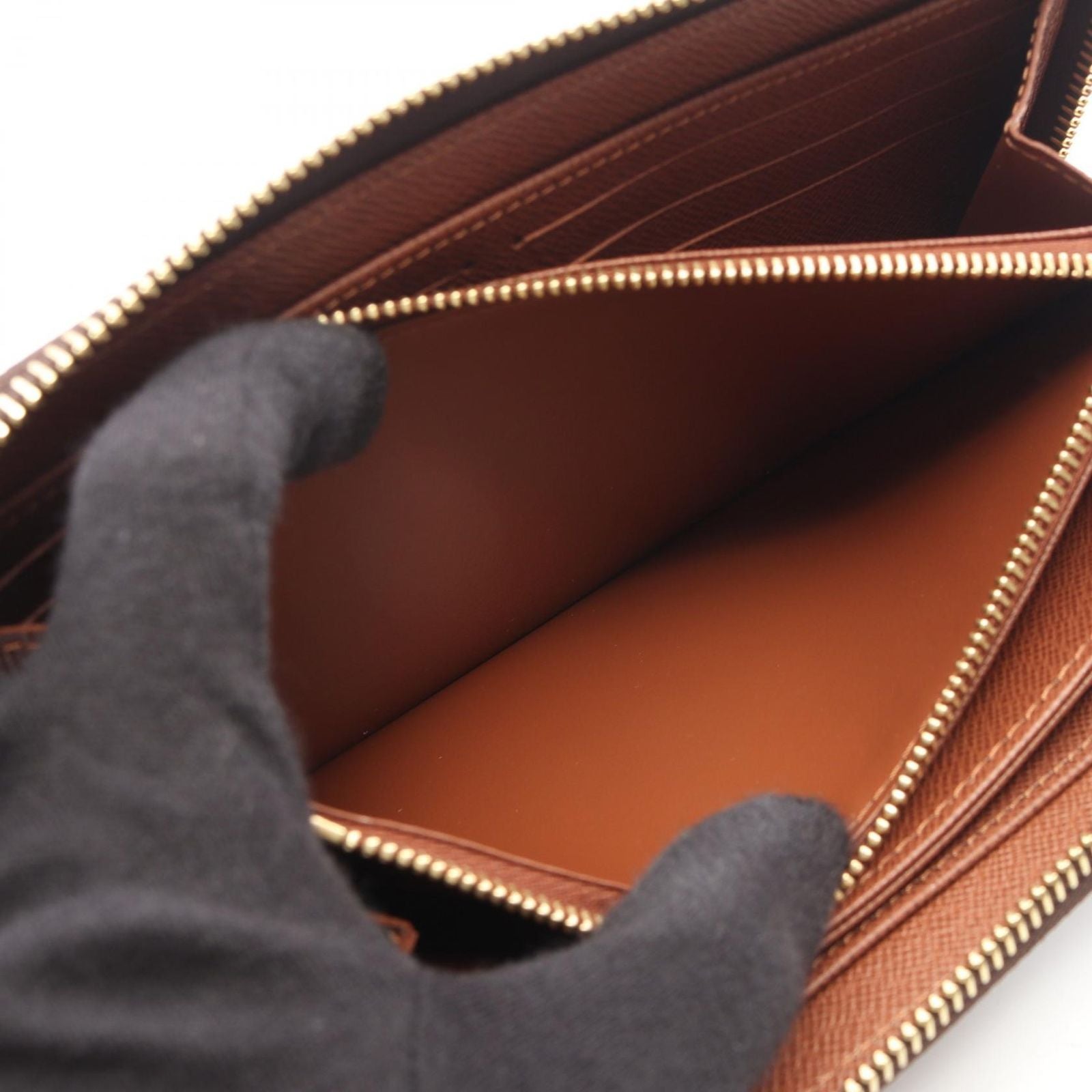 Louis Vuitton Round Wallet Zippy Monogram — view 5