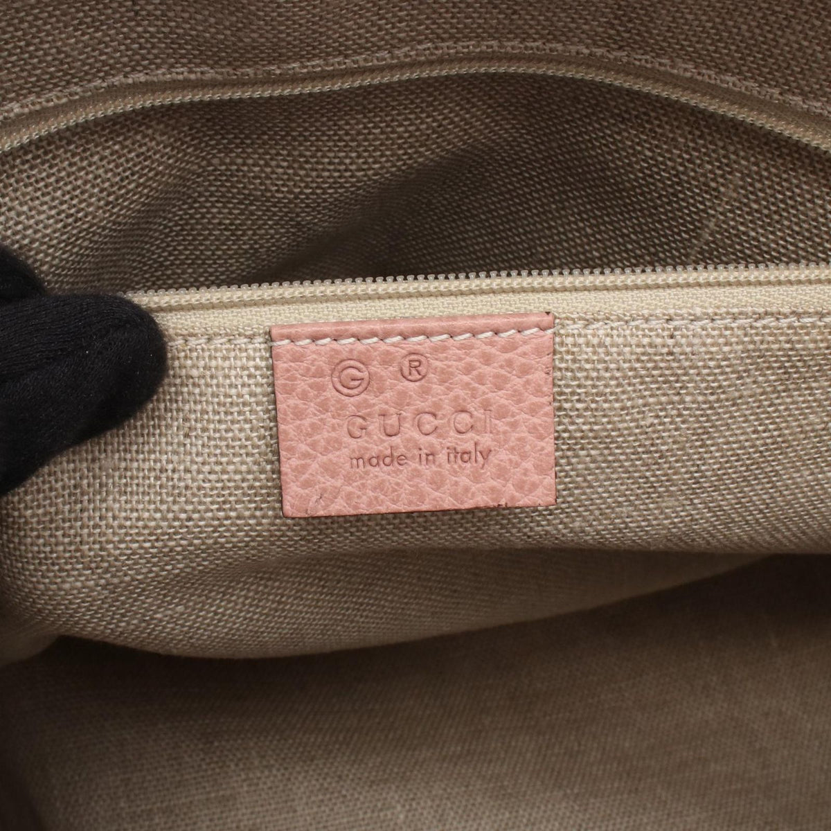 Gucci Interlocking 2-Way Pink Leather Charm Shoulder Bag — view 4