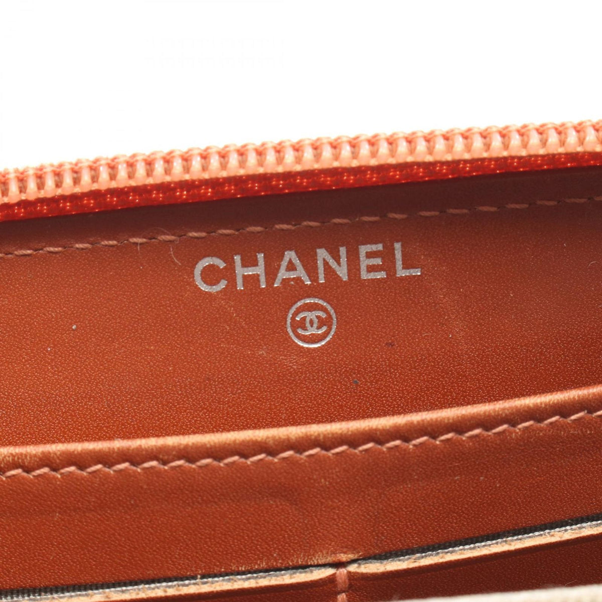 Chanel Round Wallet CC Logo Coral Orange Caviar Leather CC — view 4