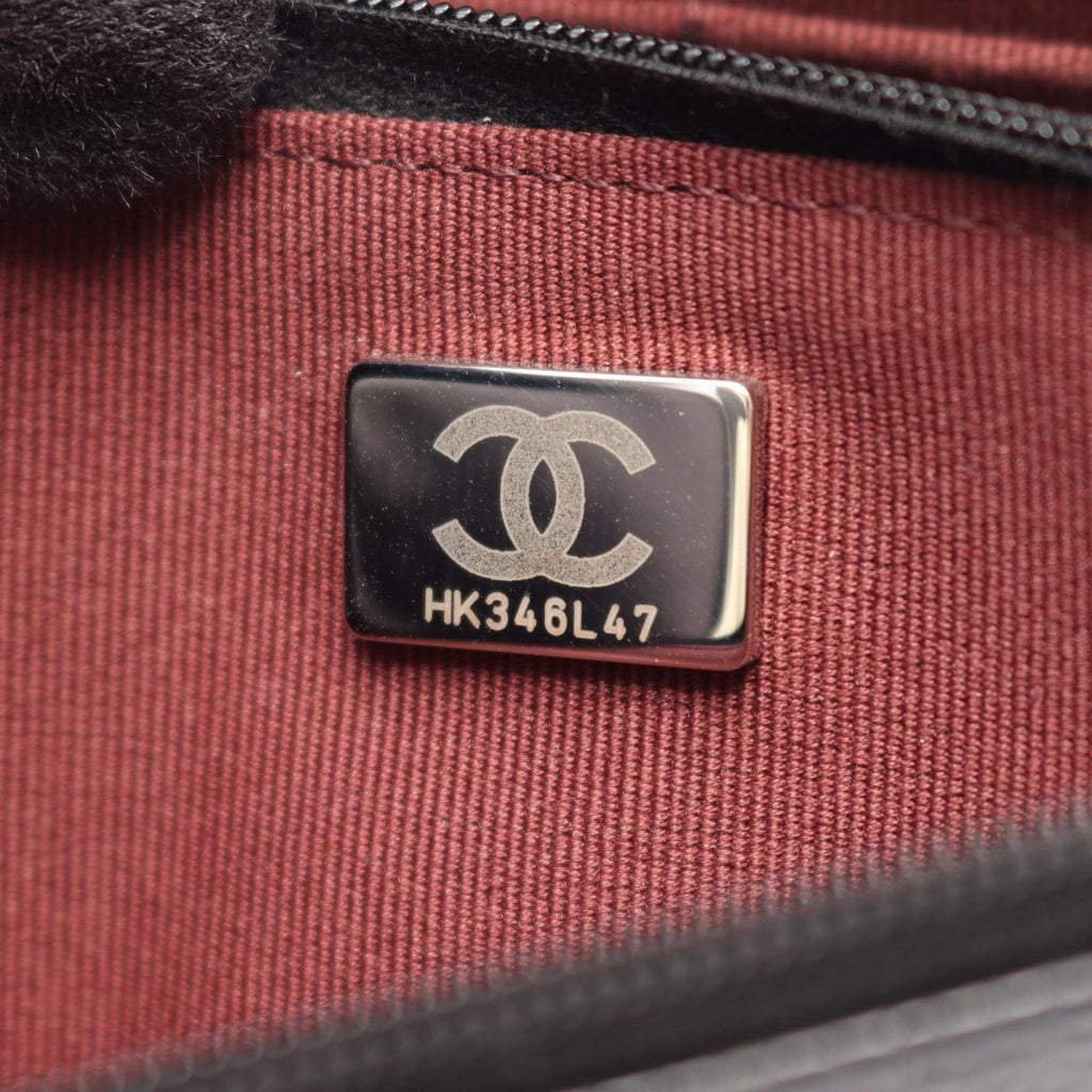 Chanel Shoulder Bag Quilted Black Caviar Leather Chain Wallet — view 6