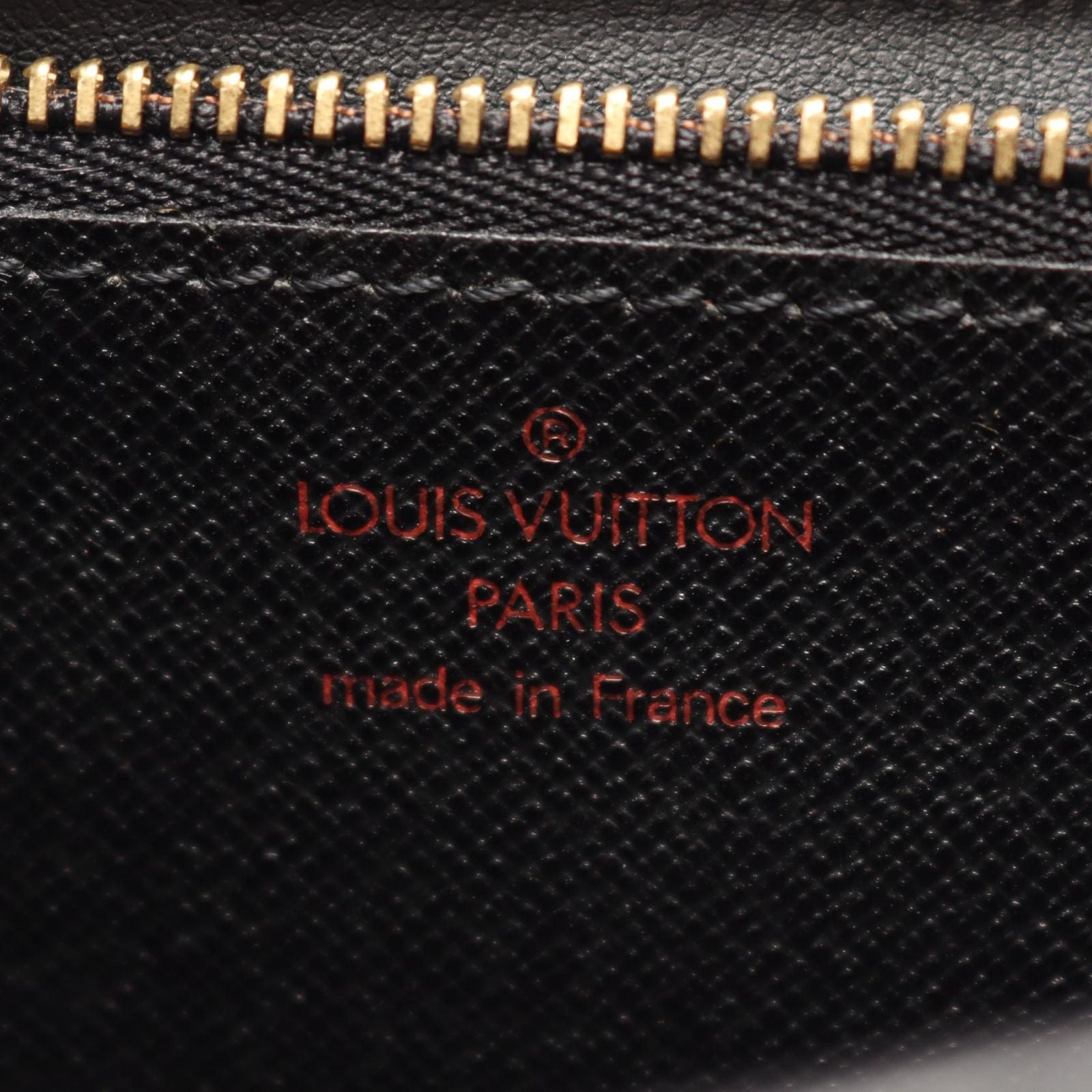 Louis Vuitton Clutch Series Dragonne Noir Leather Pochette — view 4