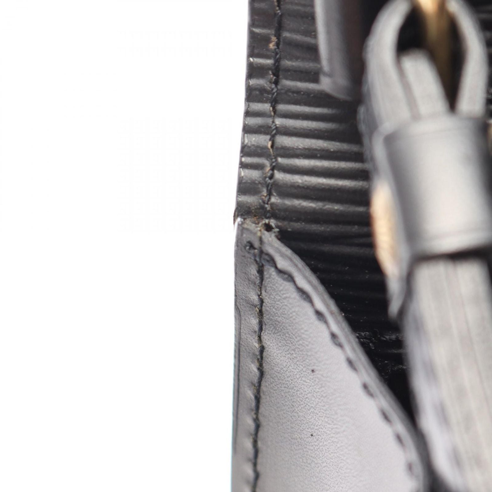 Louis Vuitton Clutch Series Dragonne Noir Leather Pochette — view 7