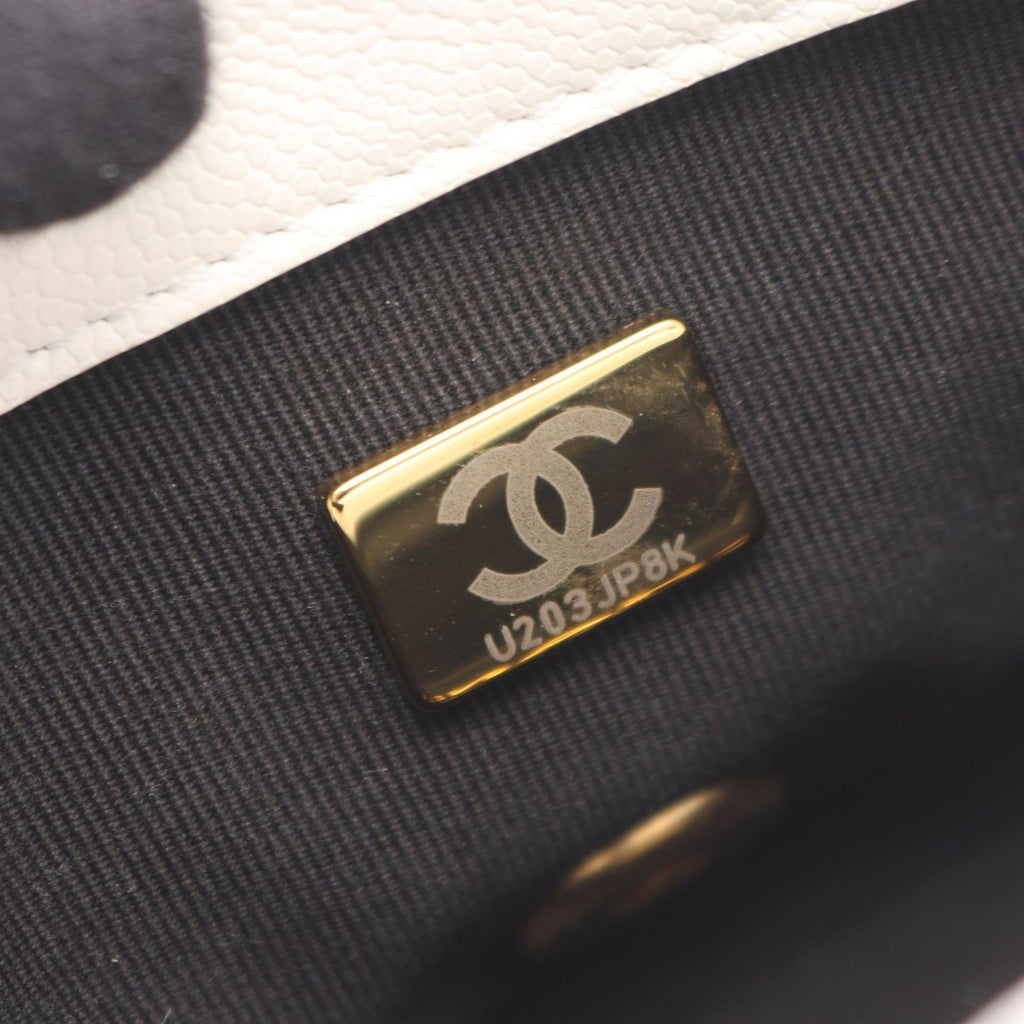 Chanel Shoulder Bag Mini Quilted White Caviar Leather Small Flap Chain — view 5