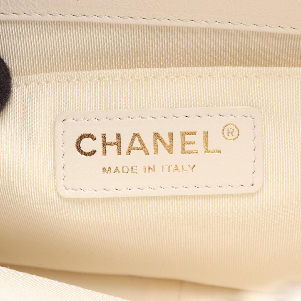 Chanel Shoulder Bag Quilted 2-Way White Calf Fabric — view 4